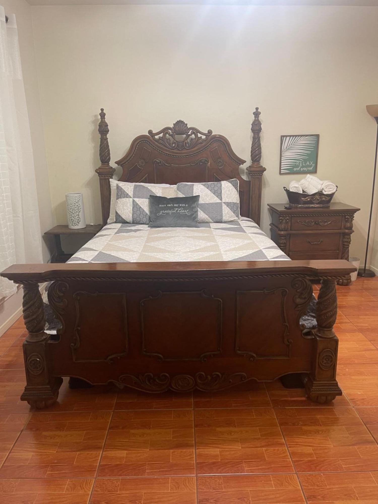 Unwind And Relax 4 Bedroom Stay Humble Esterno foto